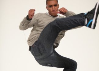 Ashton Eaton: Μεγάλωσε σαν Χελωνονιτζάκι, προπονείται για να επιζήσει αν επιτεθούν ζόμπι στη Γη